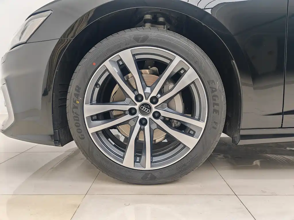 Audi A6L — миниатюра 15