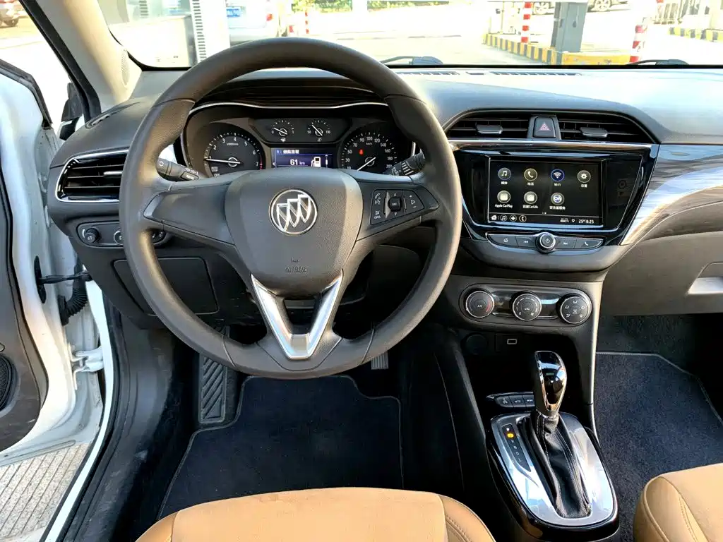 Buick Excelle — миниатюра 7