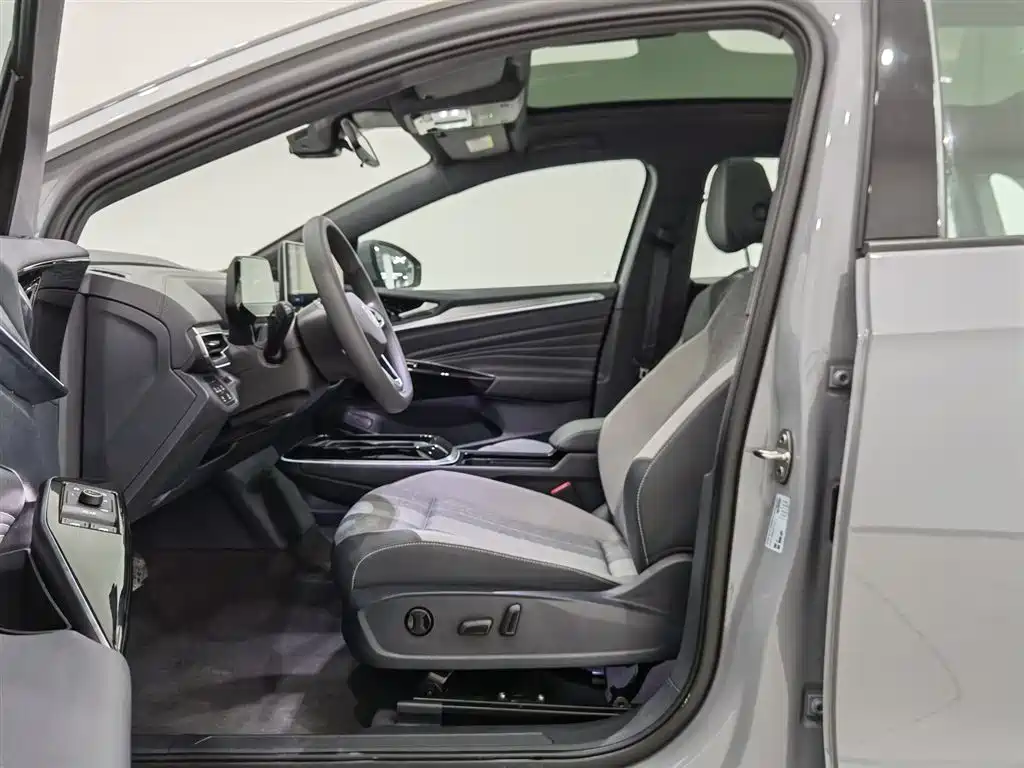 VOLKSWAGEN ID.4 CROZZ