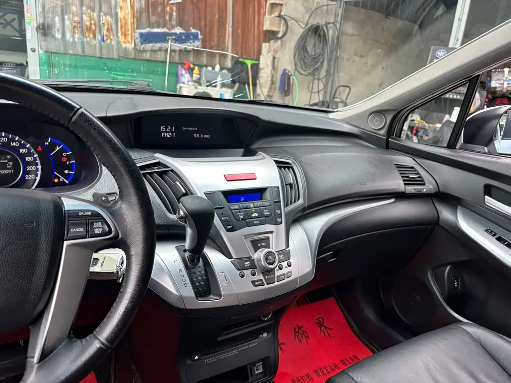 Honda Odyssey — миниатюра 13