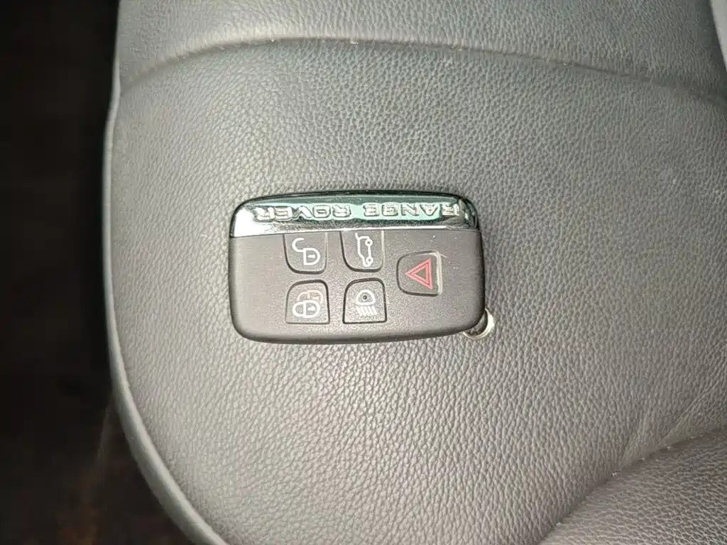Land Rover Evoque — миниатюра 9