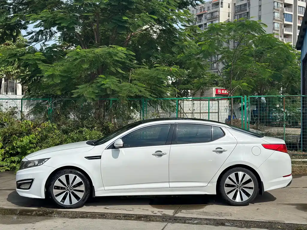 Kia K5 — миниатюра 3
