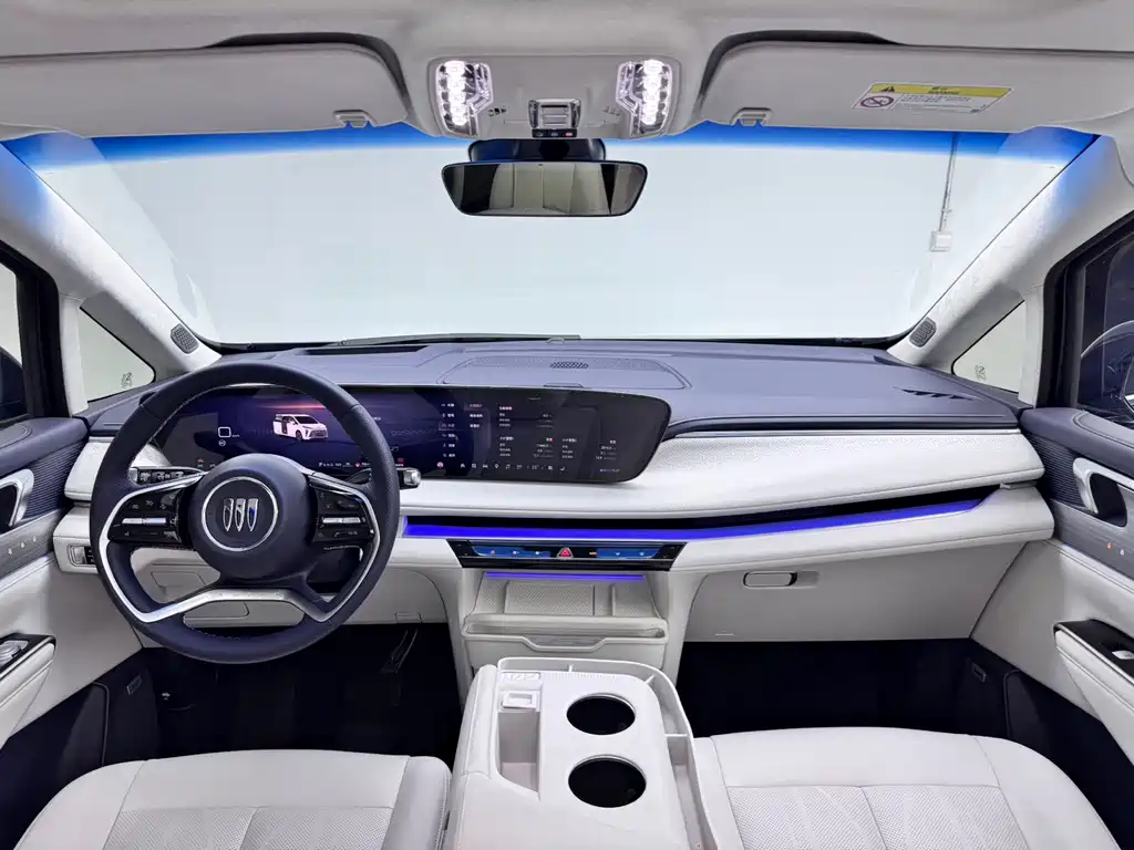 Buick GL8 Hybrid — миниатюра 17