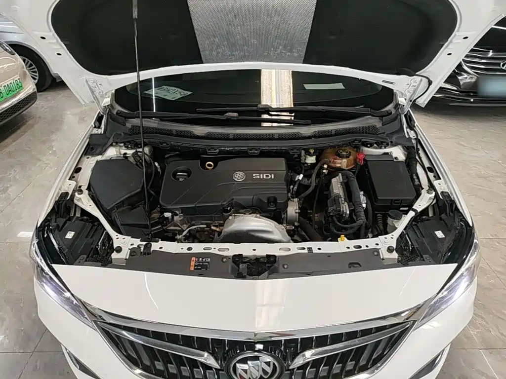 Buick Verano — миниатюра 20