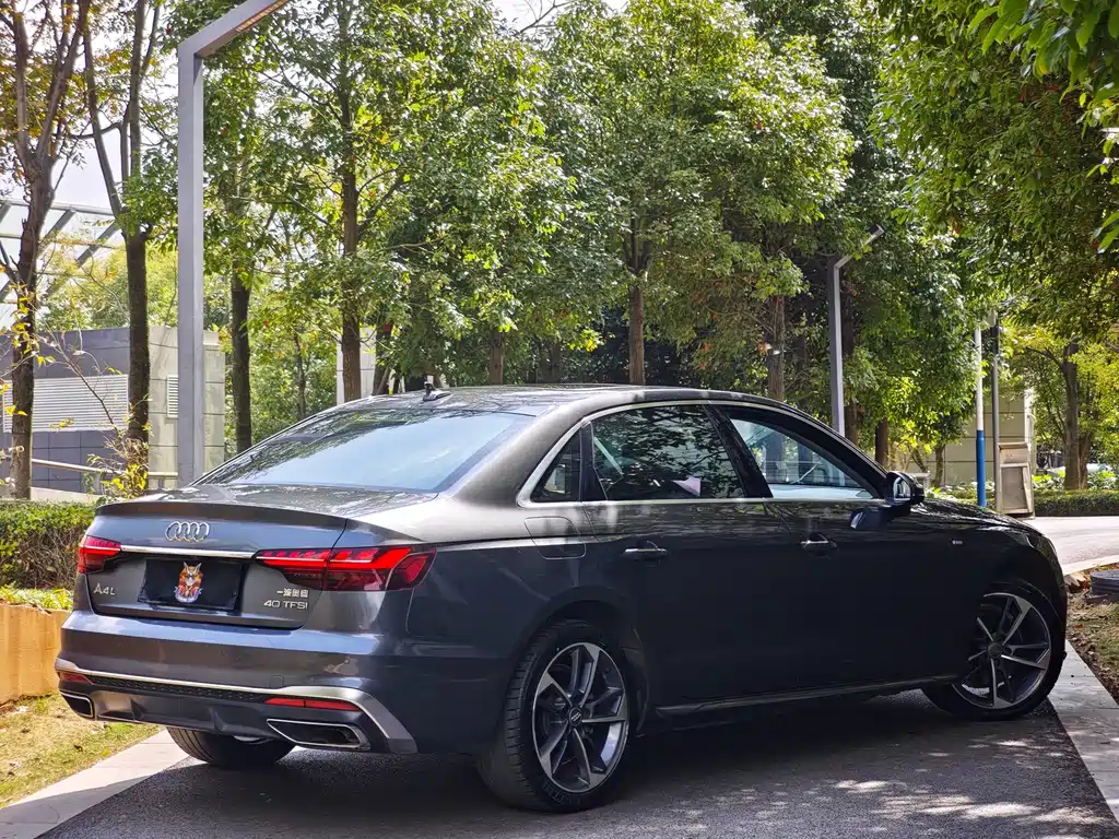 Audi A4L — миниатюра 6