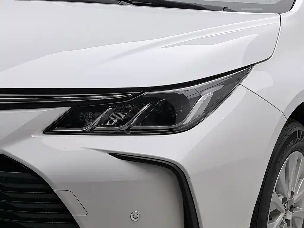 Toyota Corolla — миниатюра 7