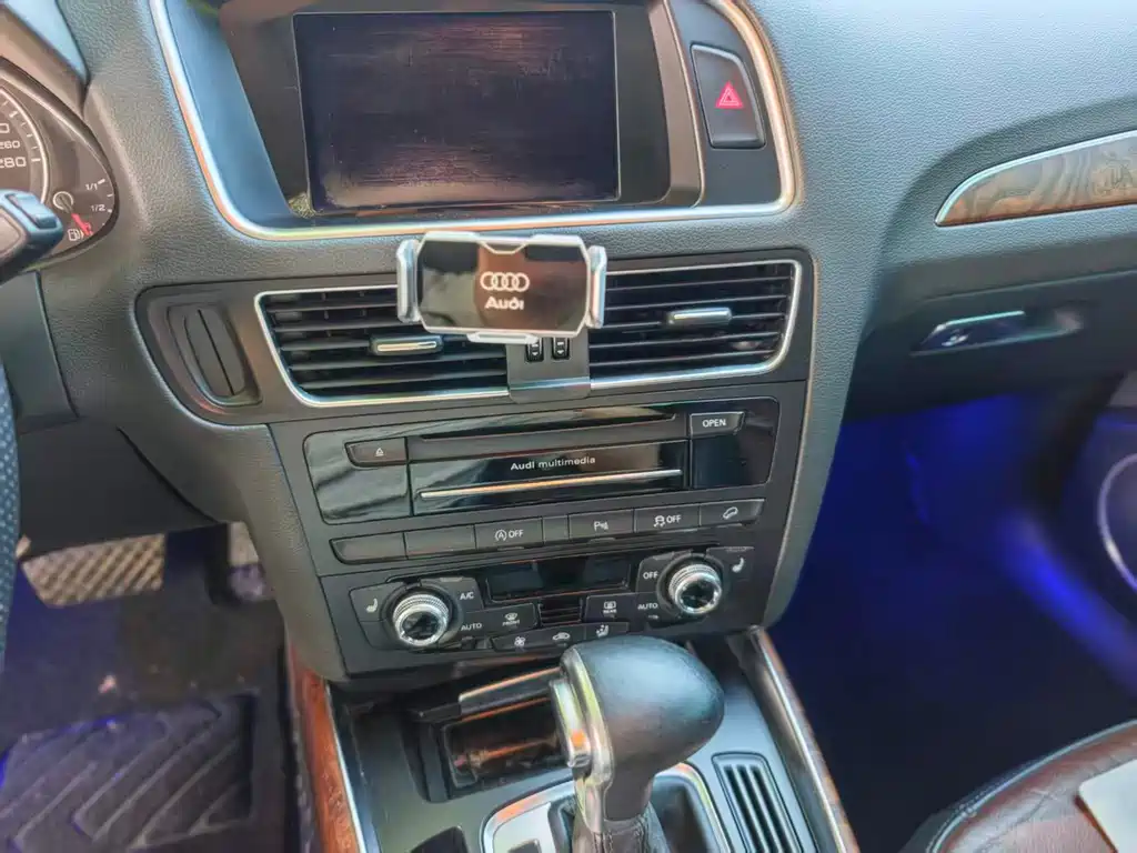 Audi Q5 — миниатюра 11