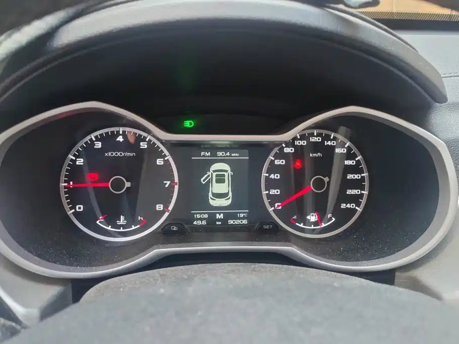 Geely Boyue — миниатюра 14