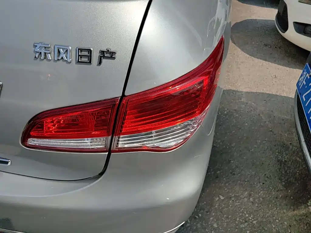 Nissan Sylphy — миниатюра 8