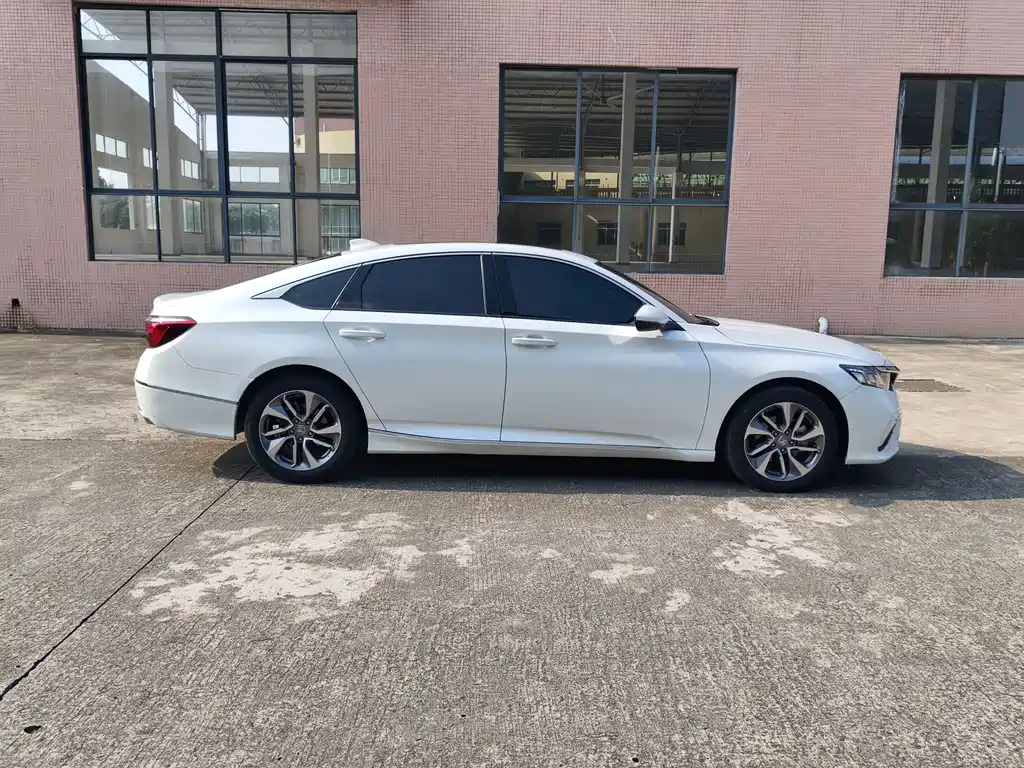 Honda Inspire — миниатюра 4