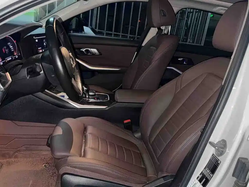 BMW 3 Series — миниатюра 3