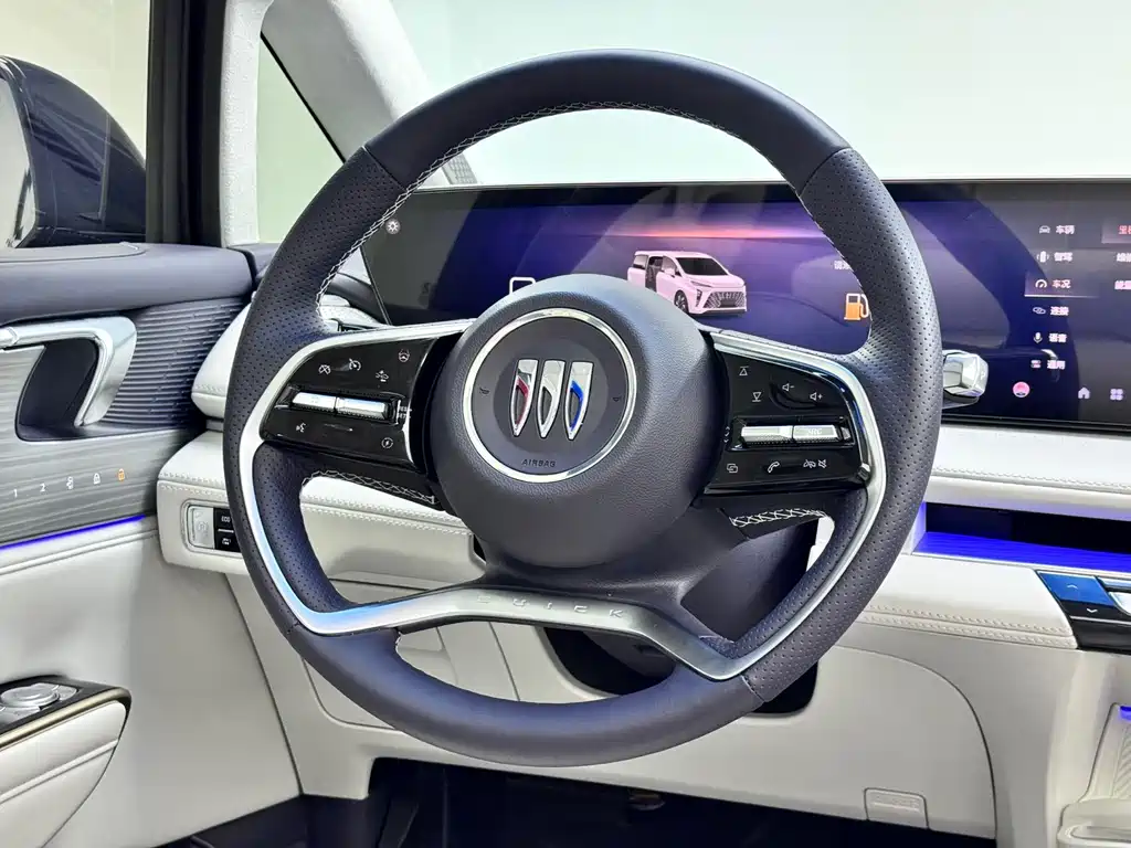 Buick GL8 Hybrid — миниатюра 18