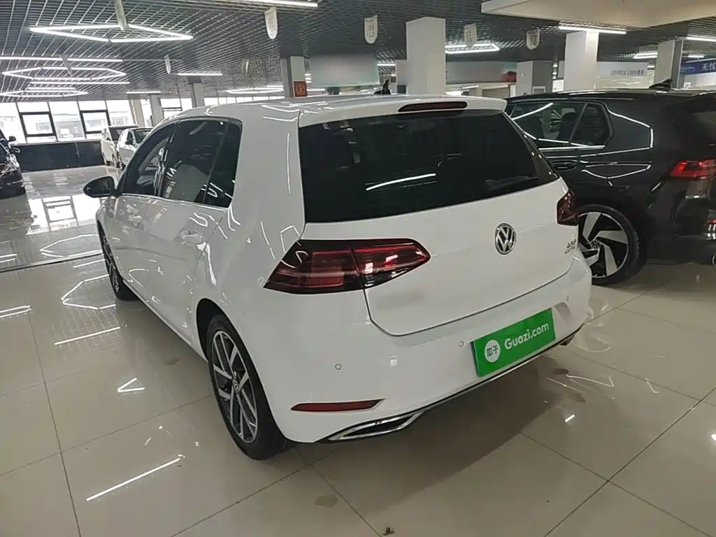 Volkswagen Golf — миниатюра 5
