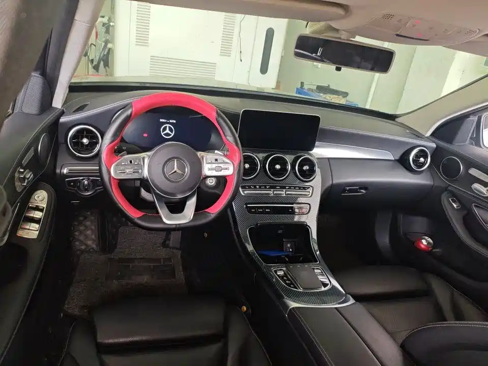Mercedes-Benz C-Class — миниатюра 8