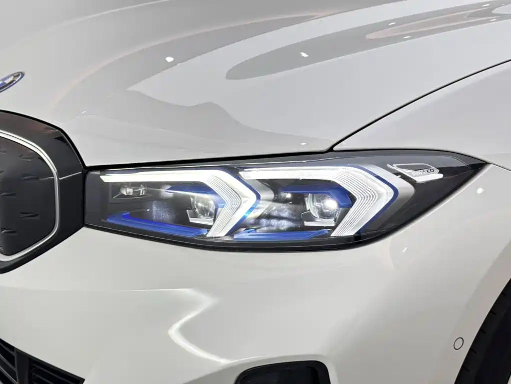 BMW i3 — миниатюра 18
