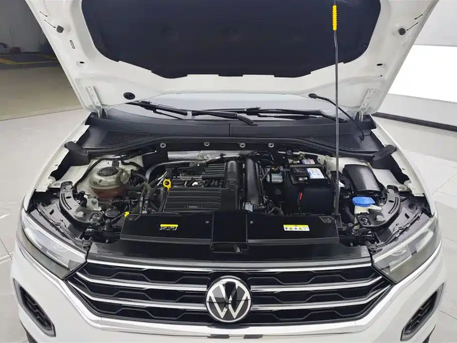 VOLKSWAGEN T ROC EXPLORING SONGS