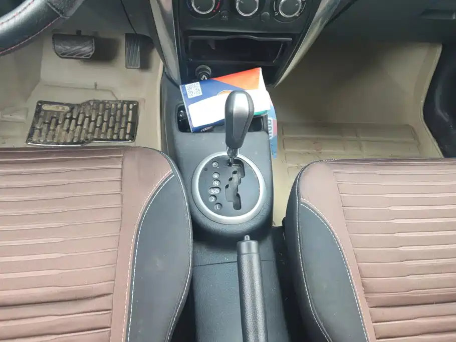 Suzuki SX4 — миниатюра 16