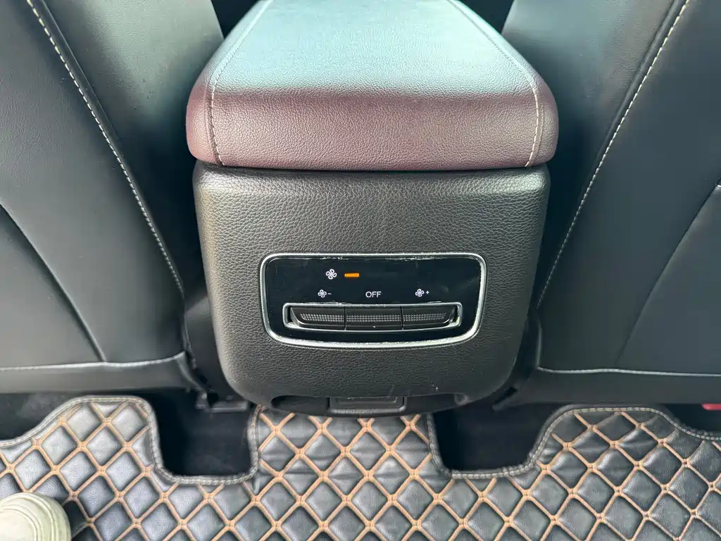 GAC Motor Trumpchi M6 — миниатюра 12