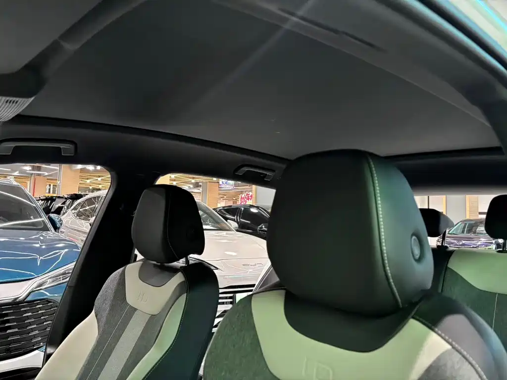 VOLKSWAGEN ID.4 CROZZ