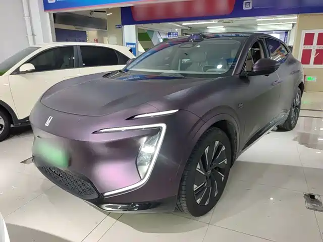 2025 Avatr 07