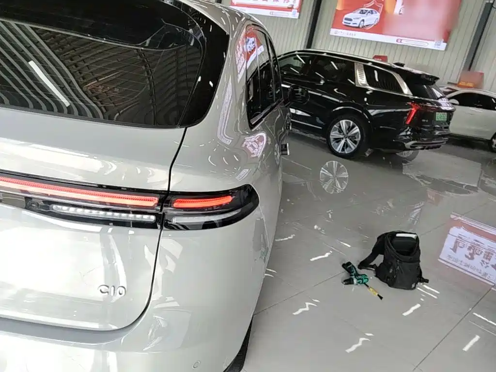 Leapmotor Leapmotor C10 — миниатюра 8