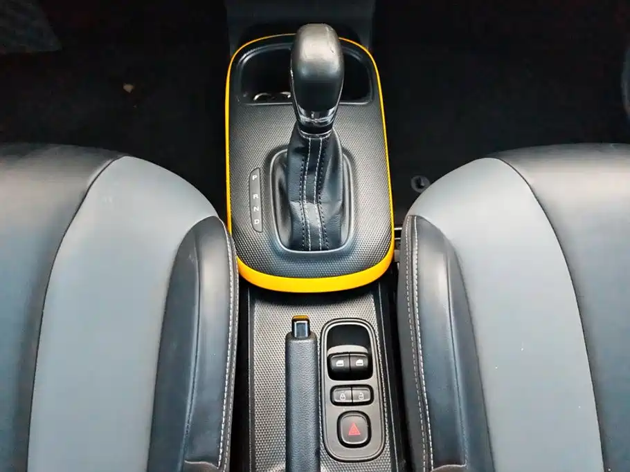 Roewe Clever — миниатюра 16