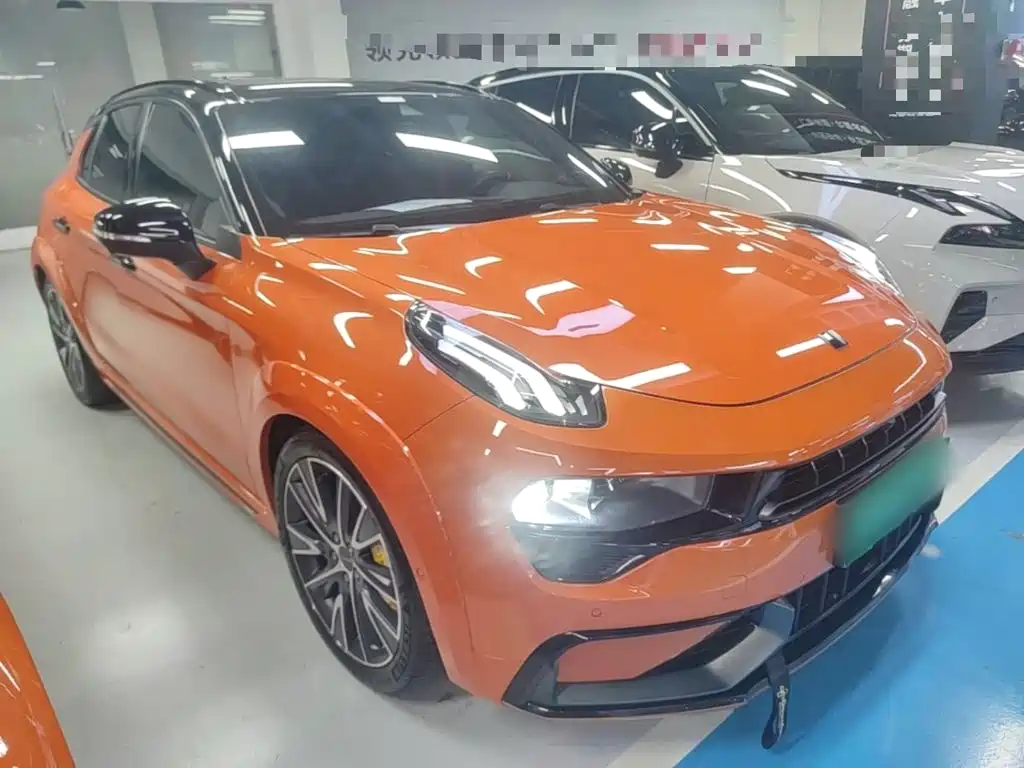 Lynk & Co 02 Hatchback — миниатюра 4