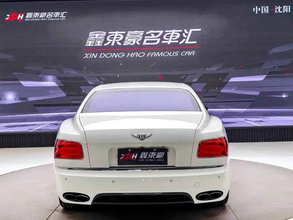 Bentley Flying Spur 2017 4.0T V8 S Standard