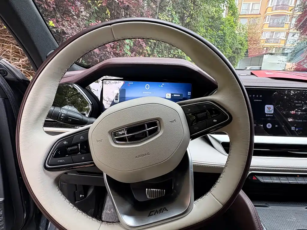 Geely Xingyue L — миниатюра 10