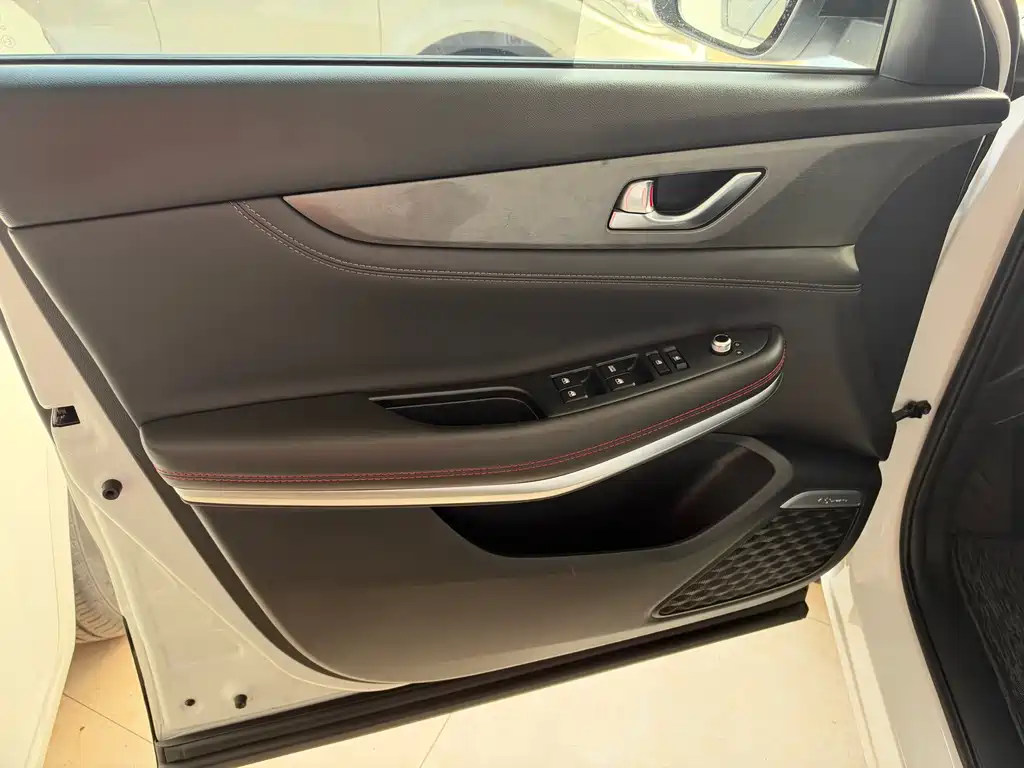 Changan CS75 — миниатюра 23