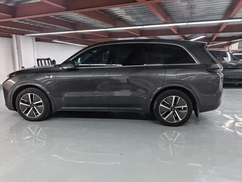 Li Auto Li L8 — миниатюра 11