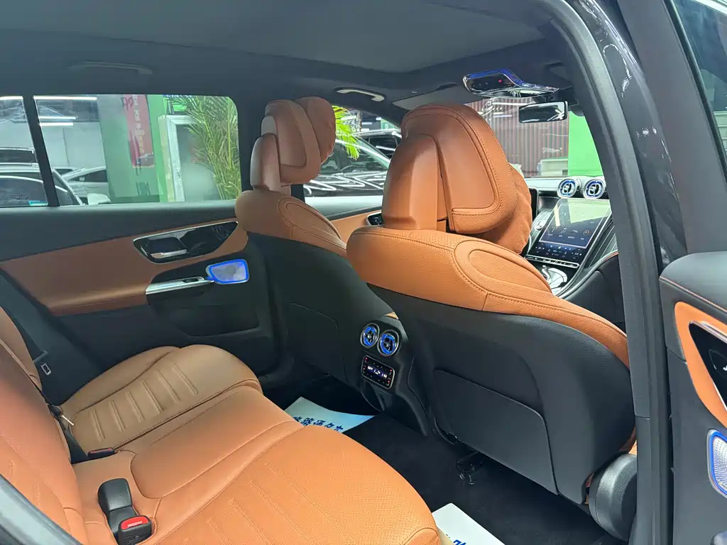Mercedes-Benz GLC — миниатюра 9
