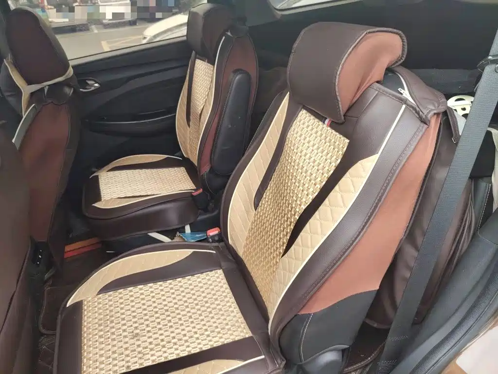 Wuling Hongguang S3 — миниатюра 13