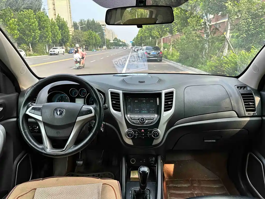 Changan CS35 — миниатюра 9