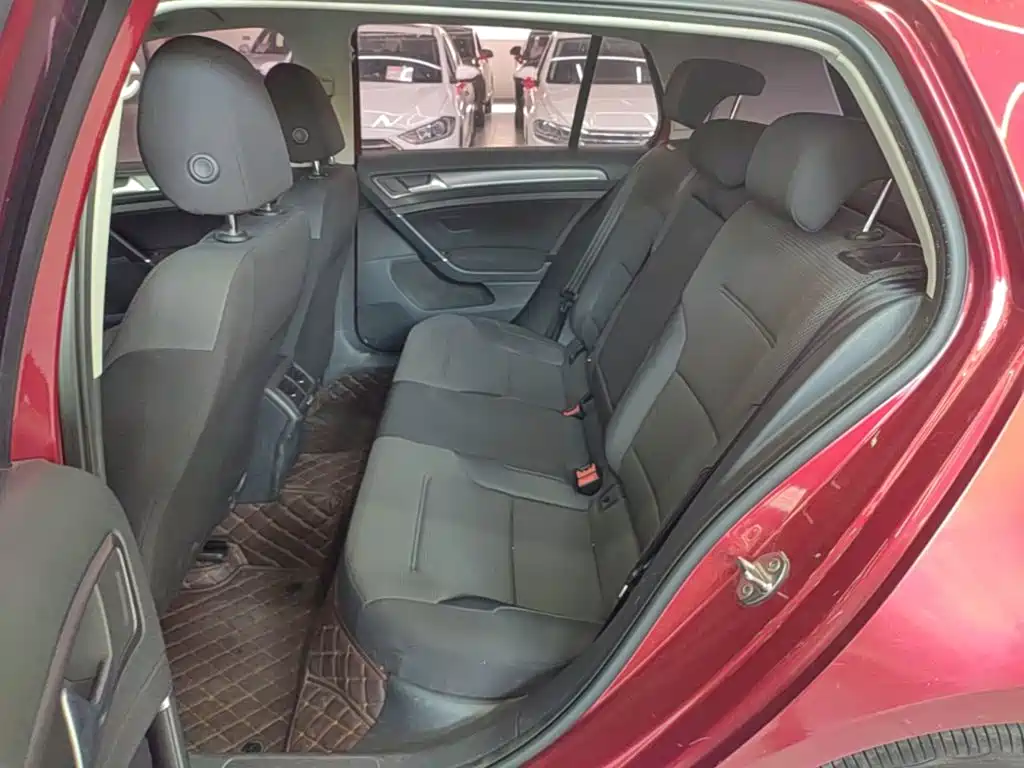 Volkswagen Golf — миниатюра 17