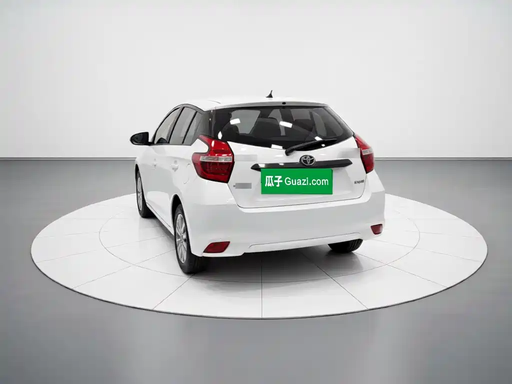 Toyota Vios FS — миниатюра 4