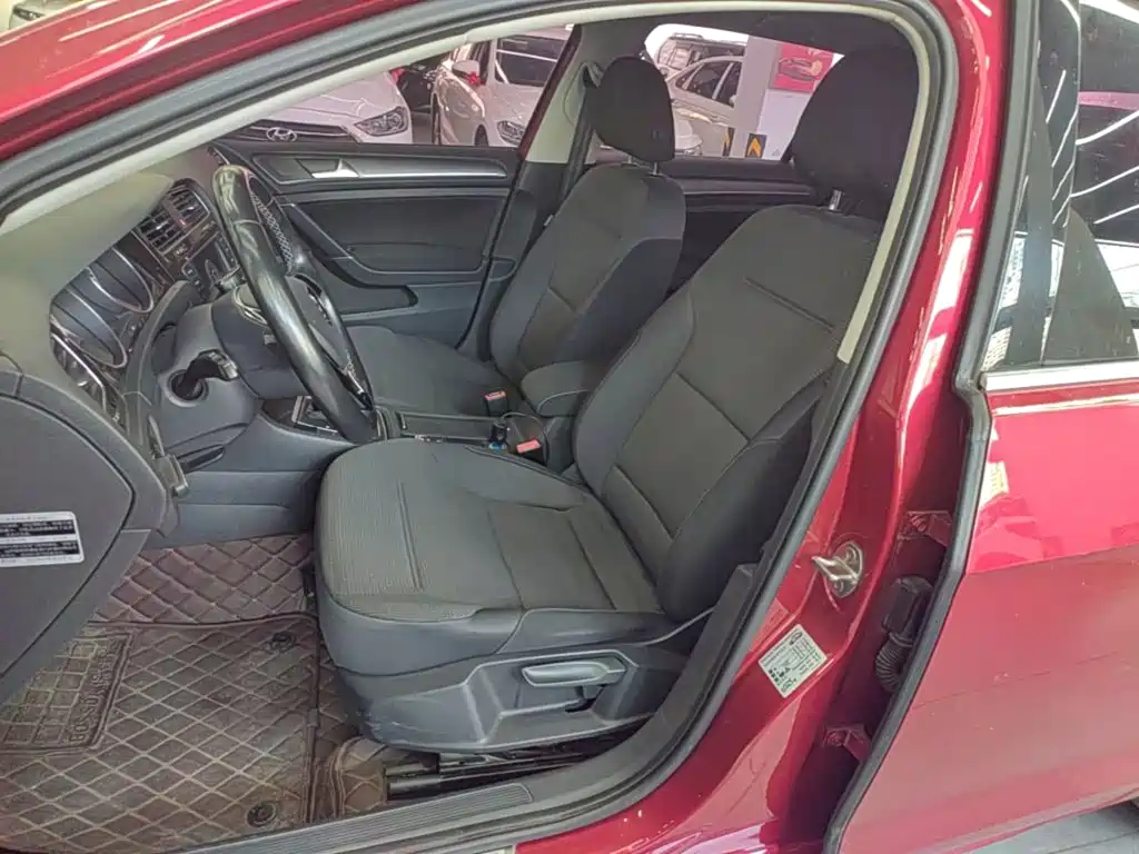 Volkswagen Golf — миниатюра 15