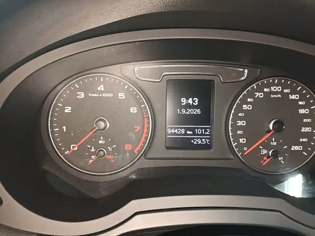 Audi Q3 — миниатюра 12