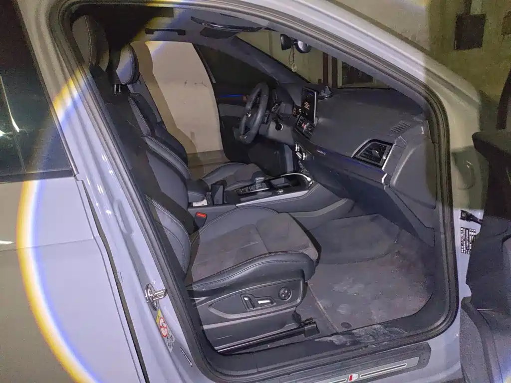Audi Q5L Sportback — миниатюра 19