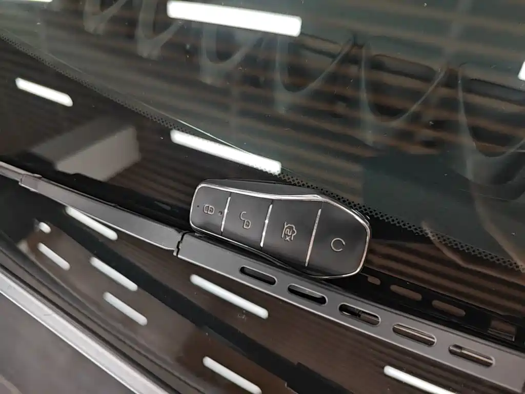 BYD Dolphin — миниатюра 9