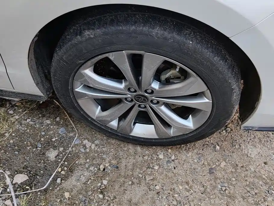 Toyota Sienna — миниатюра 6