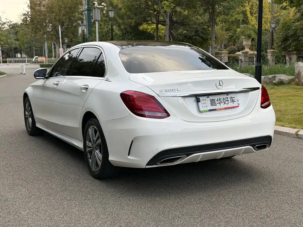 Mercedes-Benz C-Class — миниатюра 9