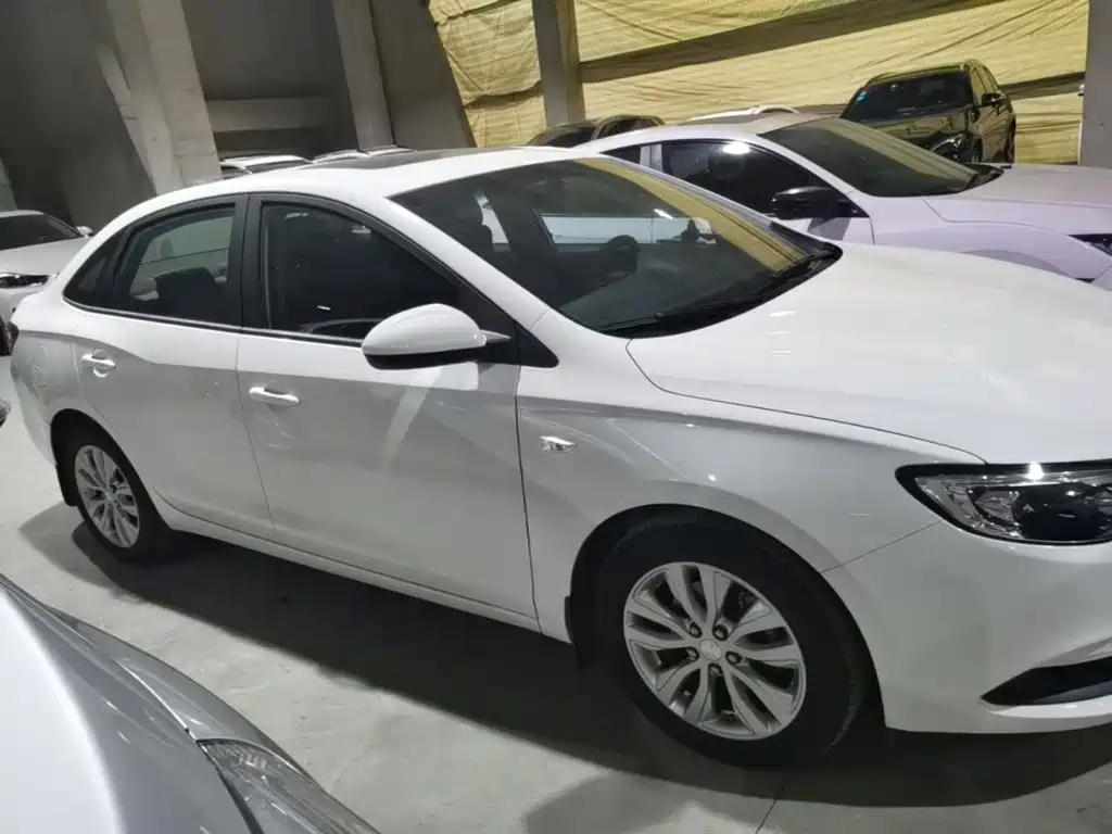 Buick Excelle — миниатюра 26
