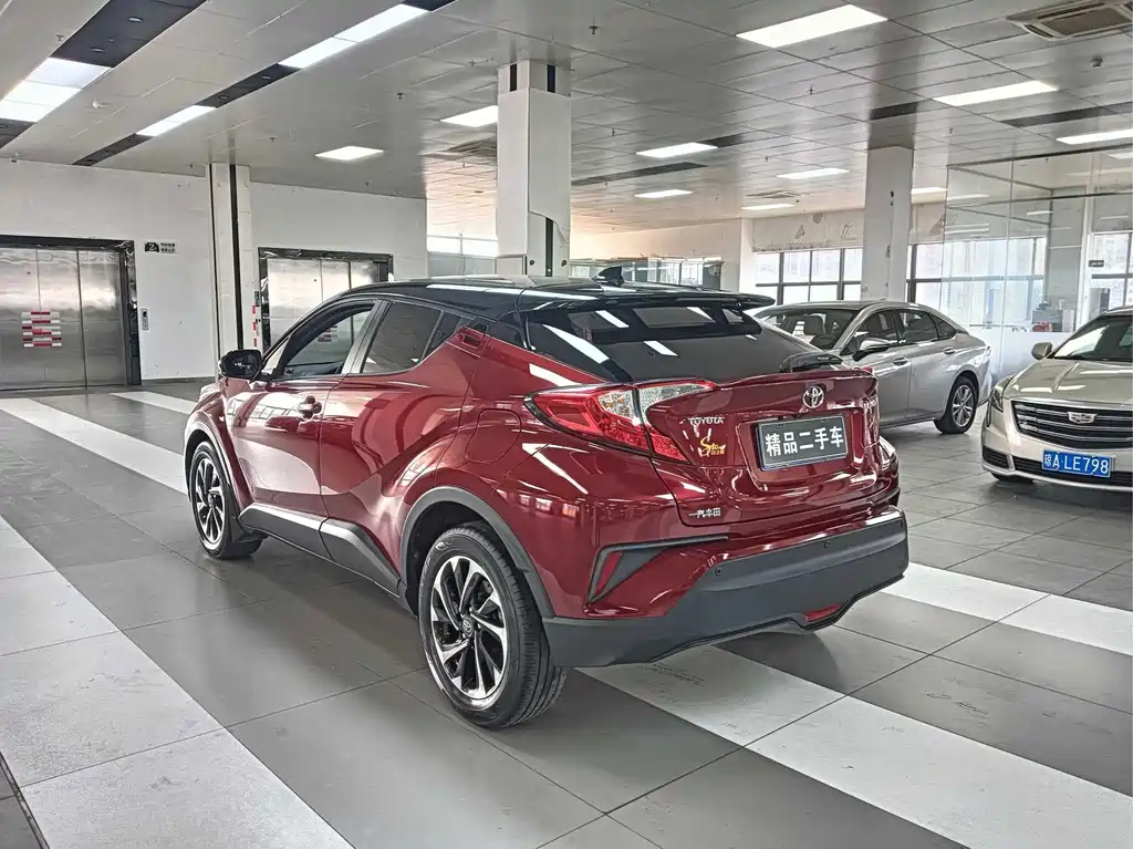 Toyota IZOA — миниатюра 10