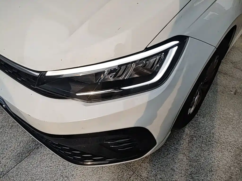 Volkswagen Lavida — миниатюра 24