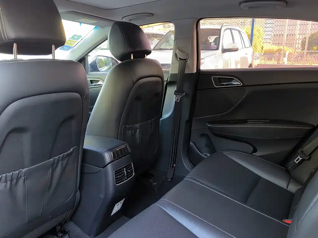 Hyundai Mistra — миниатюра 25