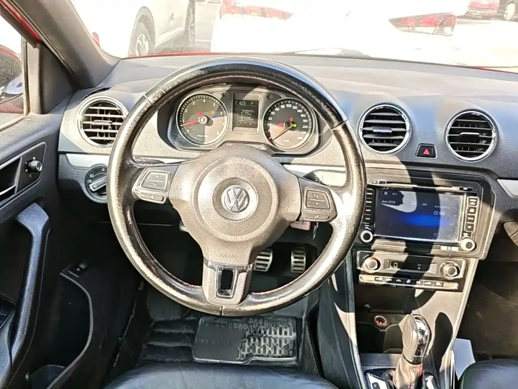 Volkswagen Jetta — миниатюра 11