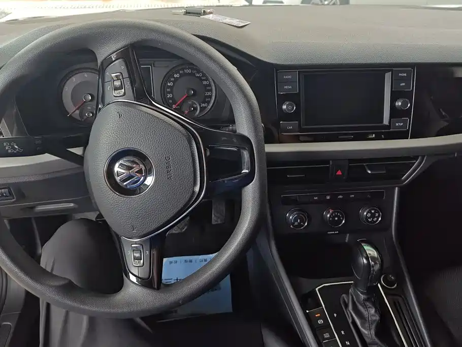 Volkswagen Lavida — миниатюра 12