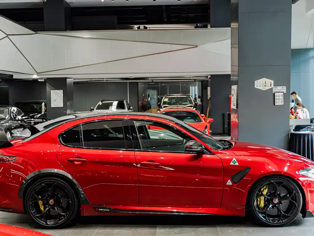 Alfa Romeo Giulia — миниатюра 5