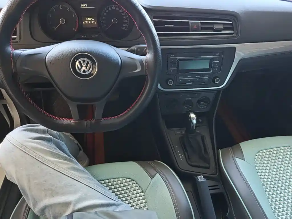 Volkswagen Lavida — миниатюра 10